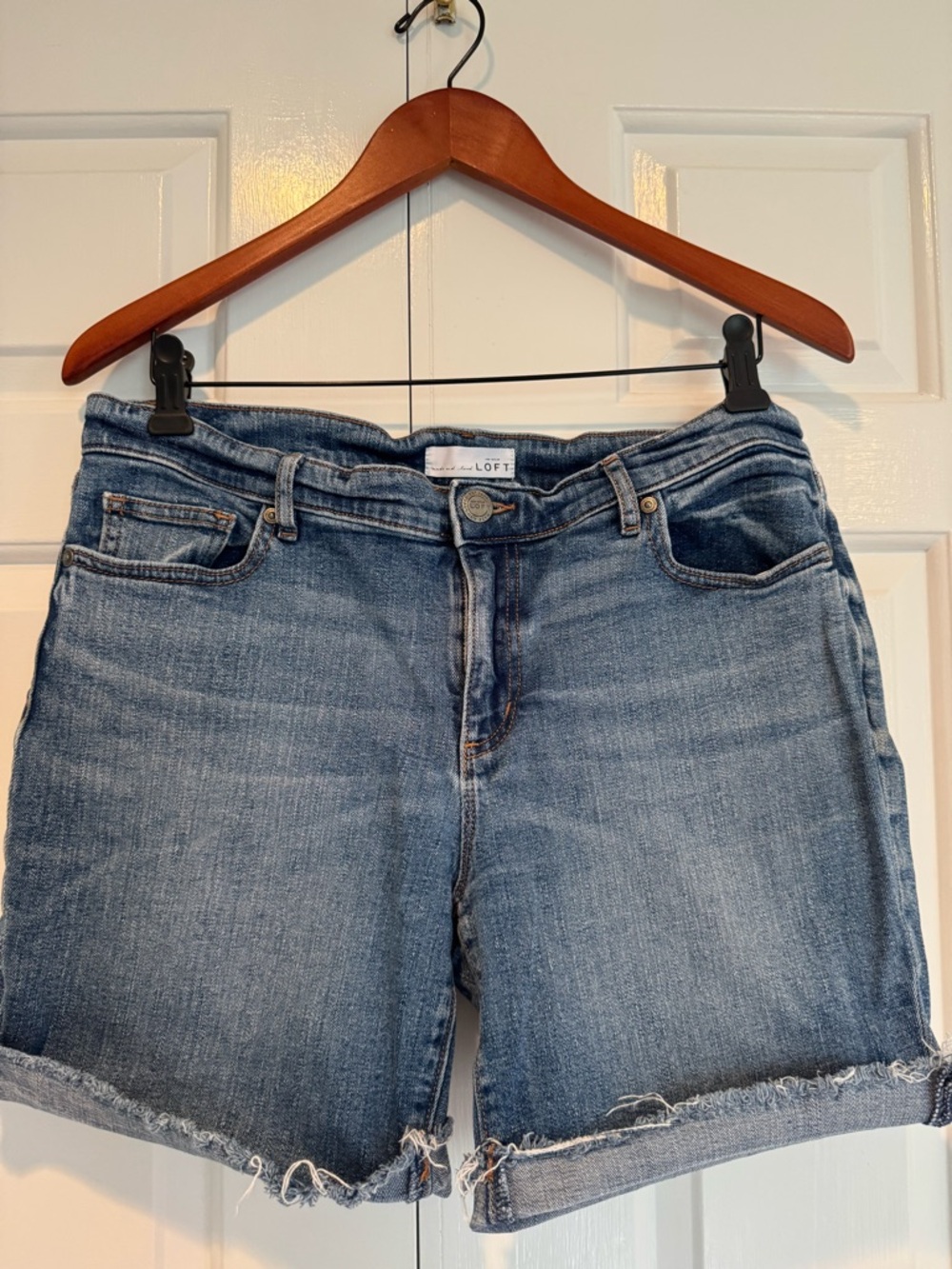 LOFT Women's Light Blue Denim Boyfriend Shorts